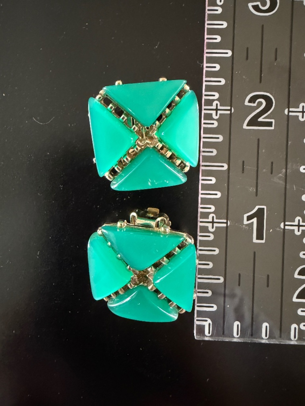 Vintage Charel Thermoset Clip On Earrings Unusual Green Teal Color 1"